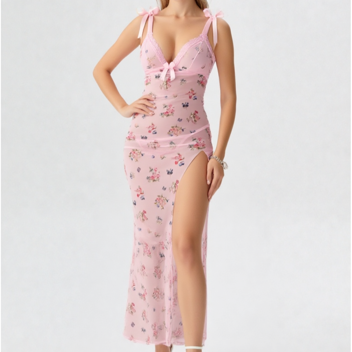 فستان سهرة صيفي طويل بفتحة جانبية وتصميم أنثوي Elegant Floral Maxi Dress With Side Slit فستان سهرة صيفي طويل بفتحة جانبية وتصميم أنثوي Elegant Floral Maxi Dress With Side Slit
