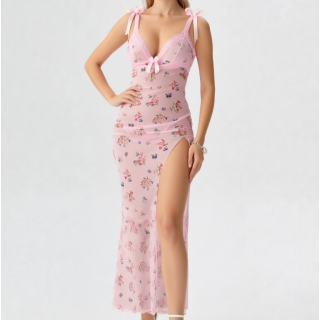 فستان سهرة صيفي طويل بفتحة جانبية وتصميم أنثوي Elegant Floral Maxi Dress With Side Slit فستان سهرة صيفي طويل بفتحة جانبية وتصميم أنثوي Elegant Floral Maxi Dress With Side Slit