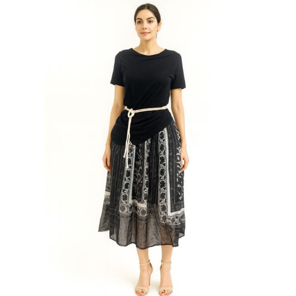 سوت نسائي قطعتين (توب + تنورة ميدي) (Women’s Two-Piece Suit (Top + Midi Skirt سوت نسائي قطعتين (توب + تنورة ميدي) (Women’s Two-Piece Suit (Top + Midi Skirt