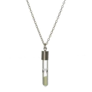 قلادة نسائية Womens Necklace قلادة نسائية Womens Necklace