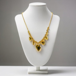 قلادة نسائية Womens Necklace قلادة نسائية Womens Necklace