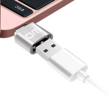 محول من USB إلى Type-C USB to Type-C Adapter محول من USB إلى Type-C USB to Type-C Adapter